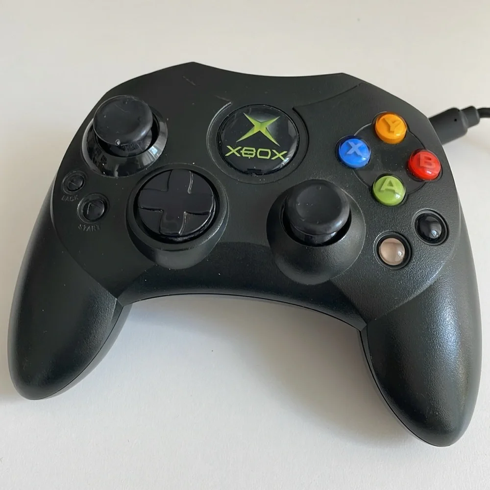 [ XBOX Original Console and Controller ]